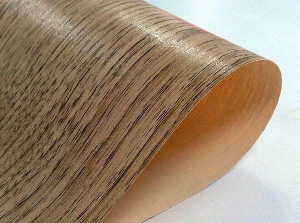 Bề mặt gỗ Melamine (MFC - Melamine Face Chipboard) có độ dày rất mỏng ước chừng 0.4 - 1 zem (1zem= 0,1mm)